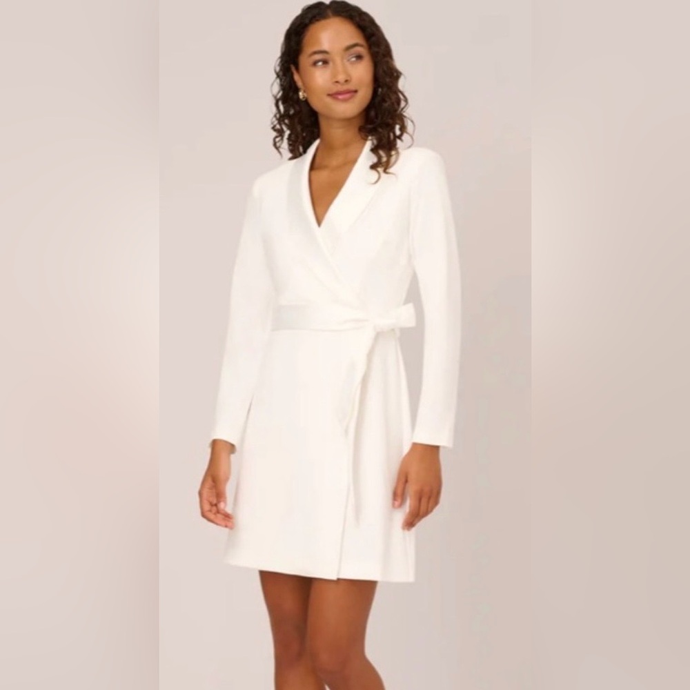 Elegant Cream Women's dress suit